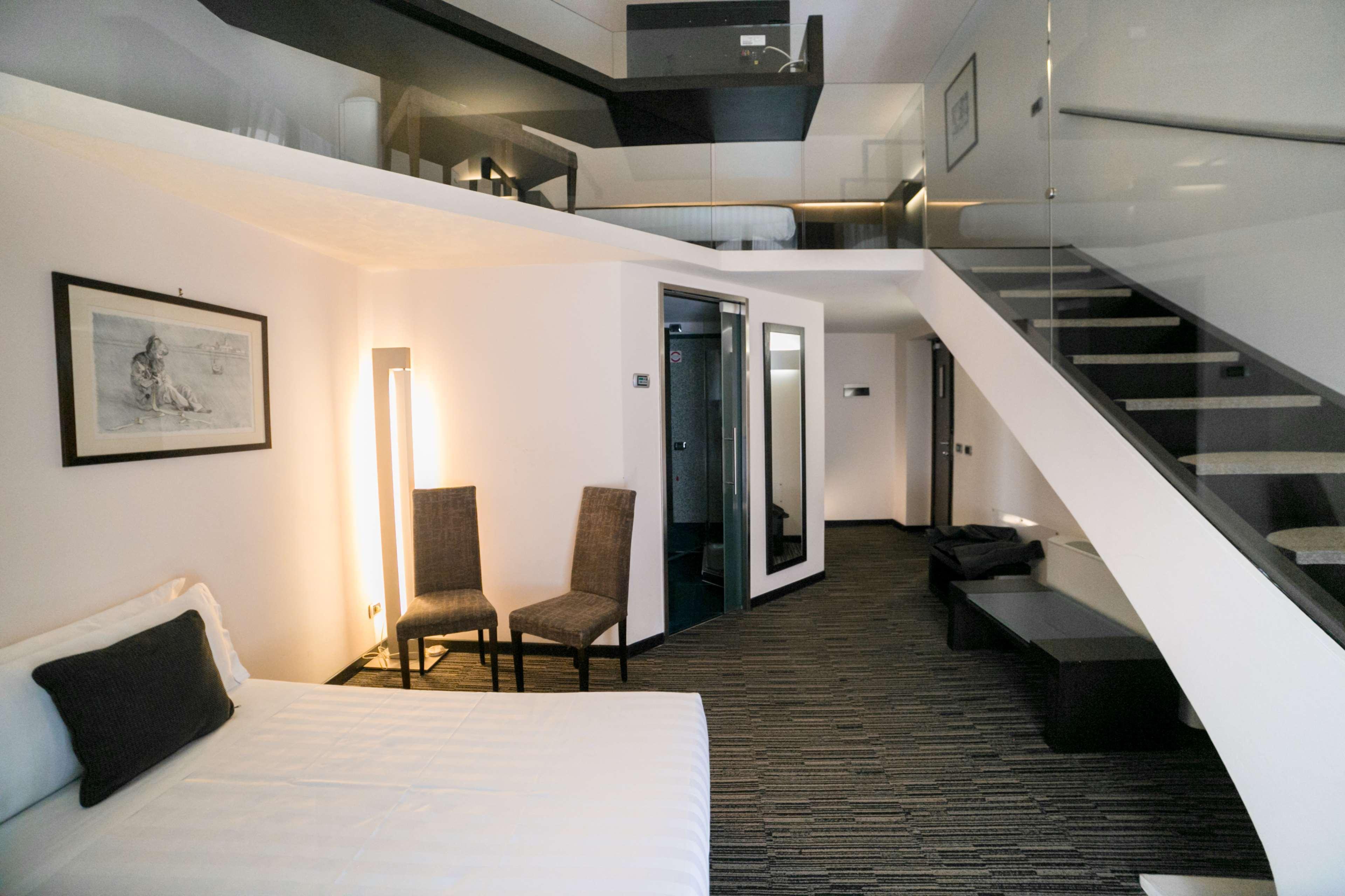 Hotel Western Universo