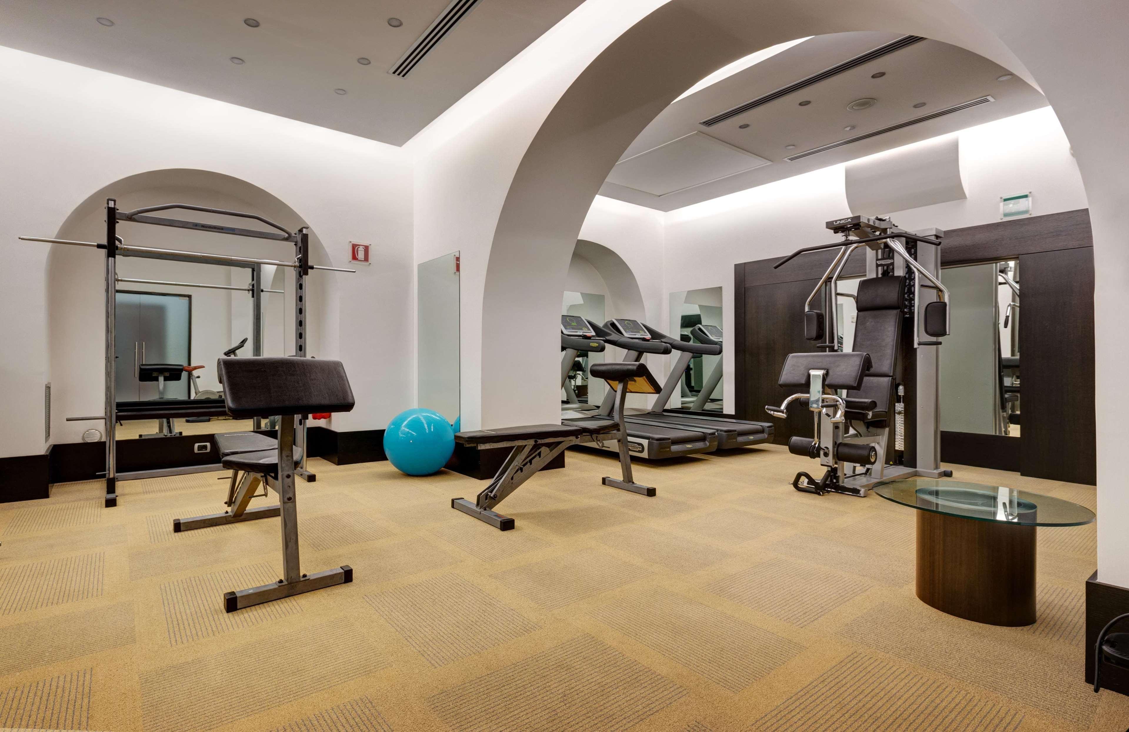 Western Universo 4* Roma